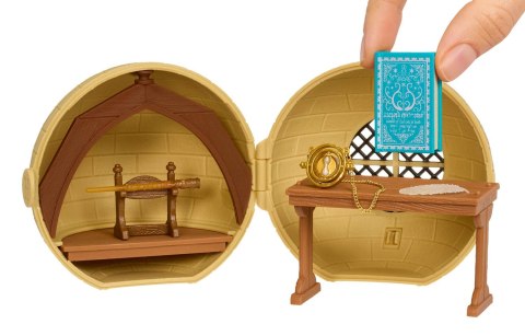 547150-EUC MGAs Miniverse-Mini HP Back to Hogwarts