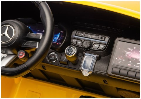 Auto Na Akumulator Mercedes GT63 AMG DK-GT63 24V Żółty